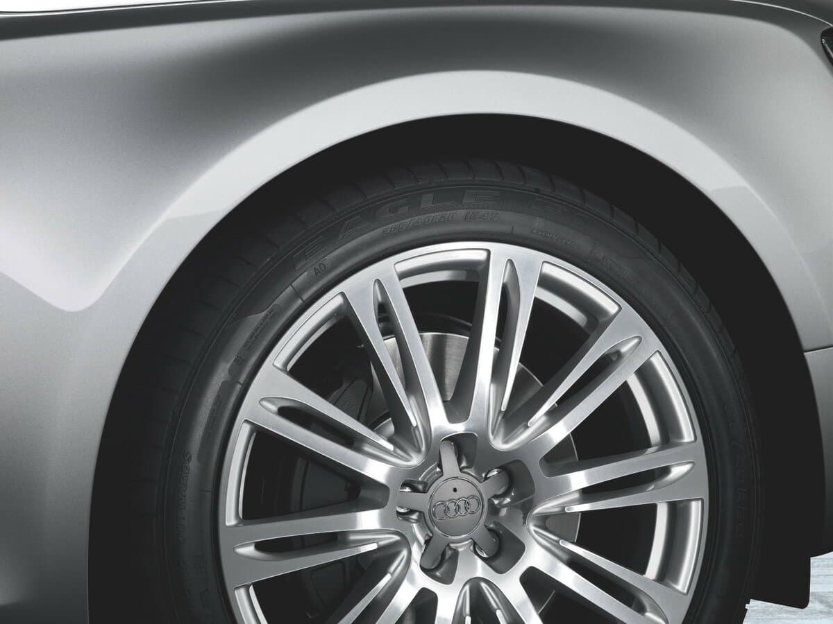 Audi A8 III (D4) — Təkər