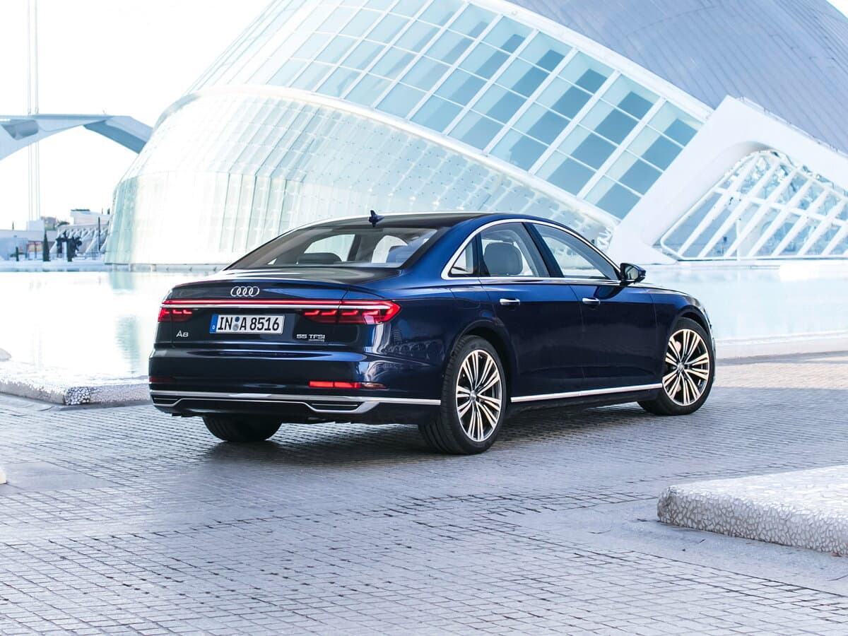 Audi A8 IV (D5) — 3/4 arxadan