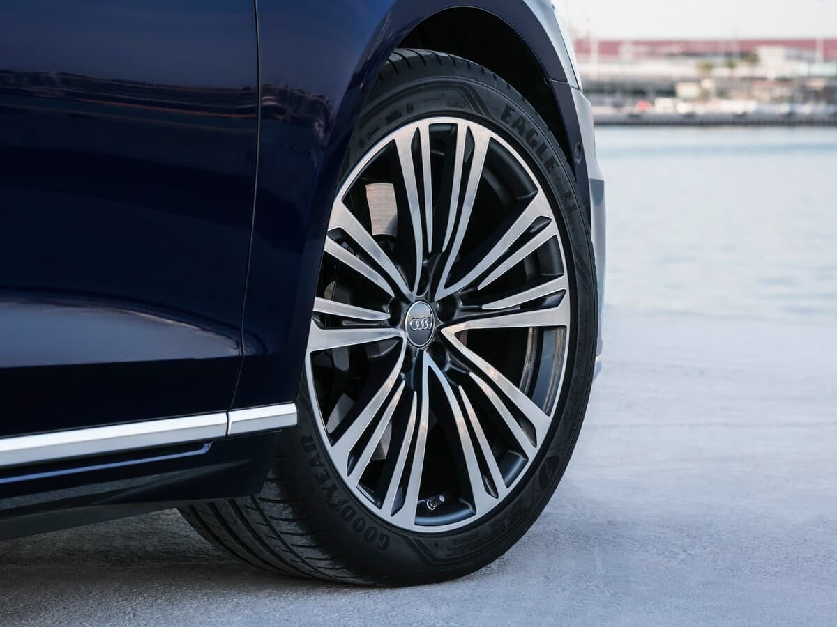 Audi A8 IV (D5) — Təkər