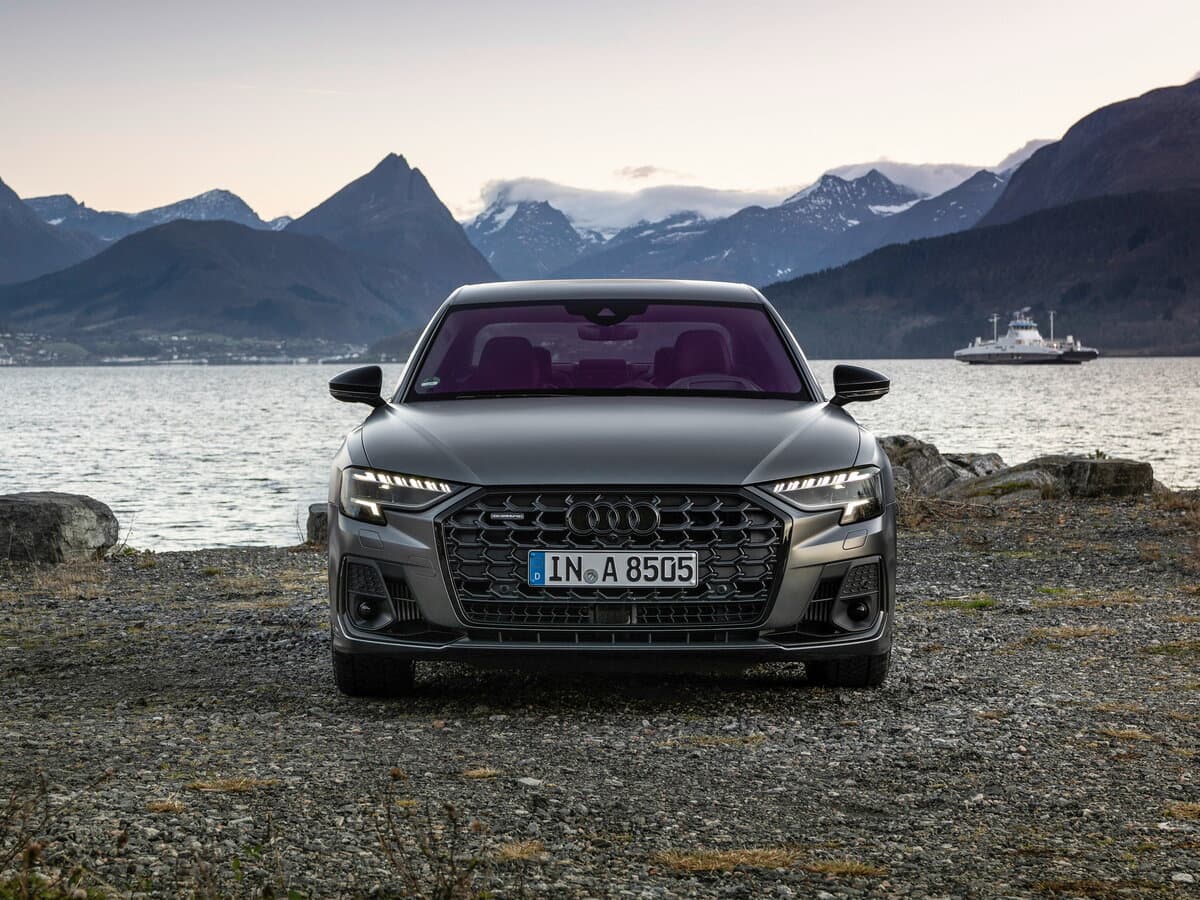 Audi A8 IV (D5) Restayling — Öndən