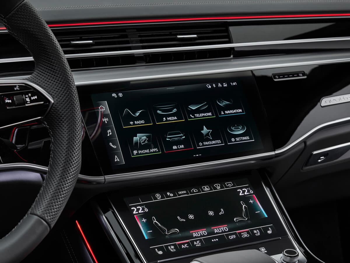Audi A8 IV (D5) Restayling — Salon, öndən