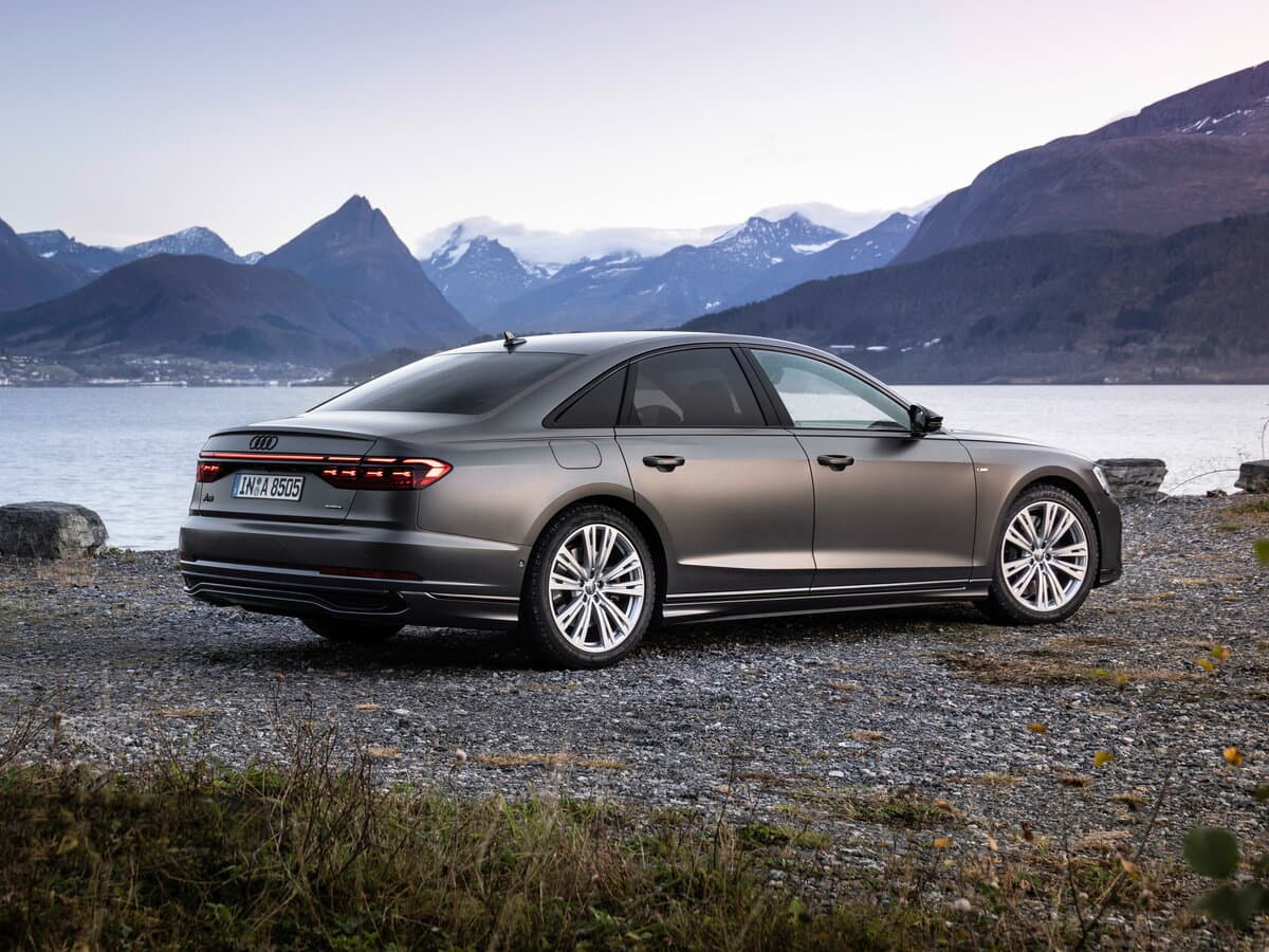 Audi A8 IV (D5) Restayling — 3/4 arxadan