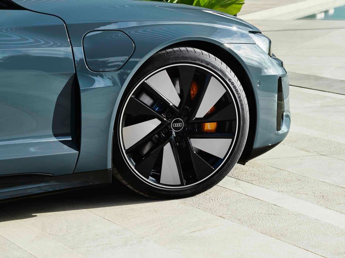 Audi e-tron GT I — Təkər