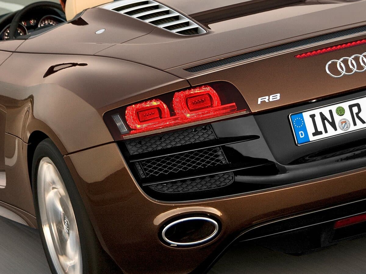 Audi R8 I (Typ 42) — Detal