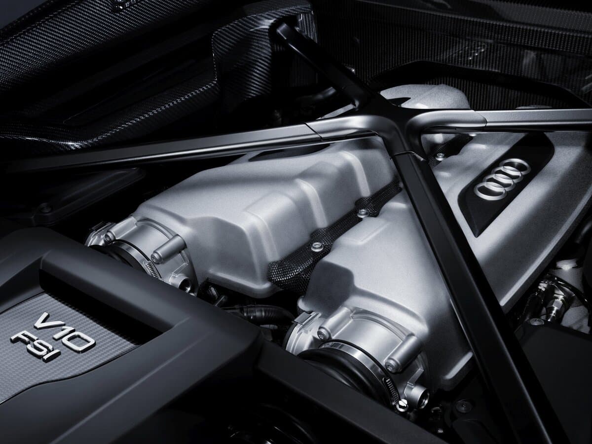 Audi R8 II (4S) — Salon, arxadan