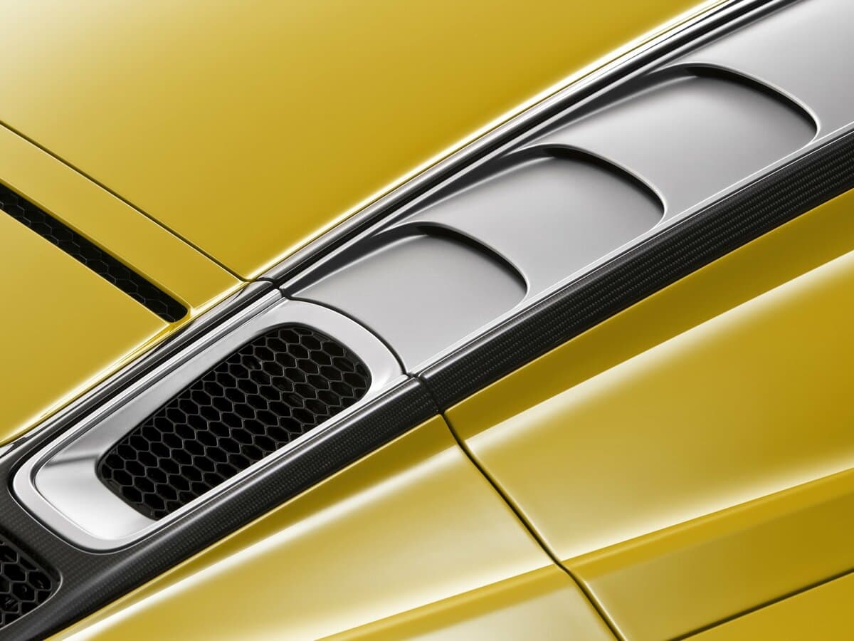 Audi R8 II (4S) — Salon, arxadan