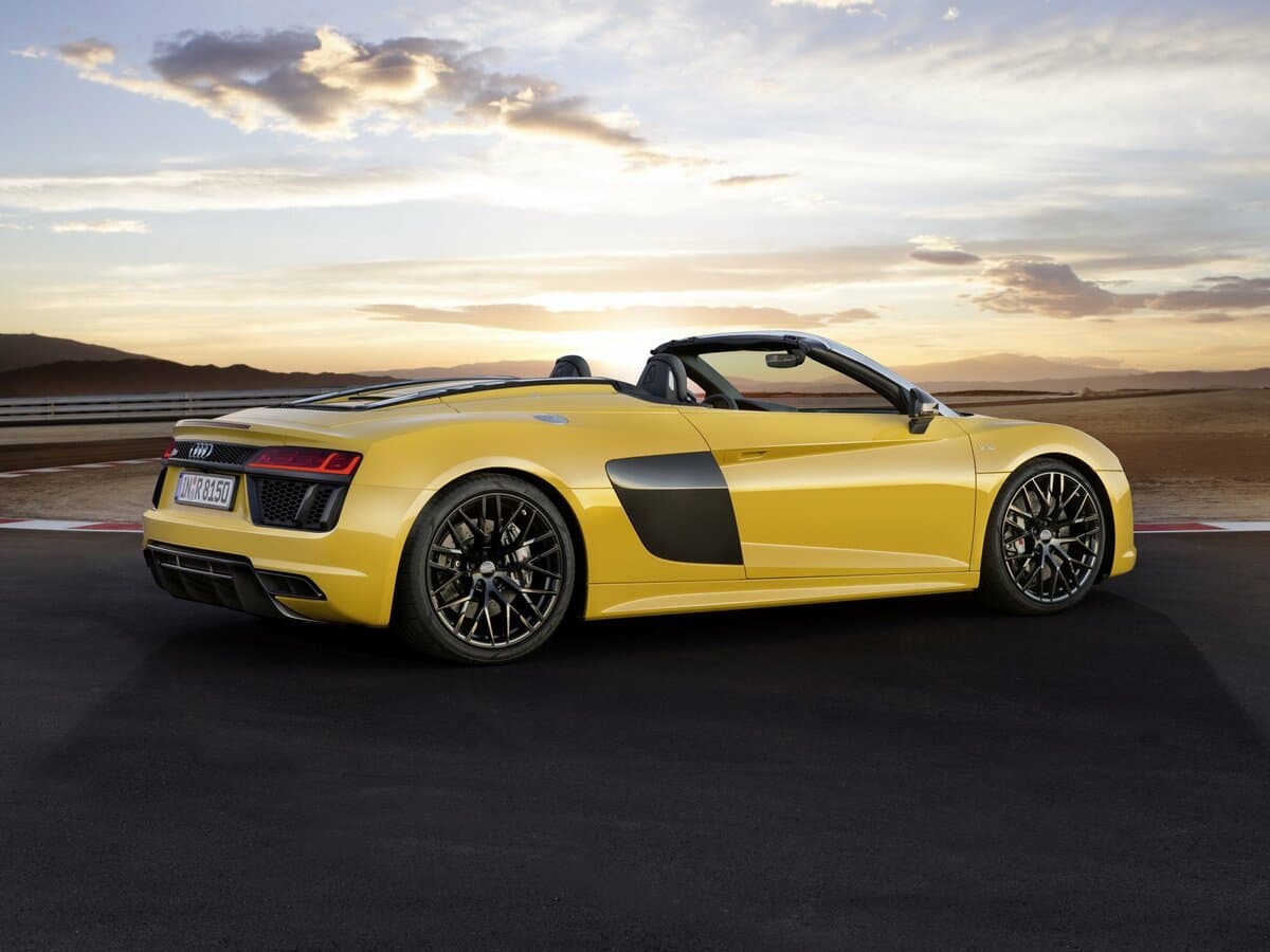 Audi R8 II (4S) — 3/4 arxadan