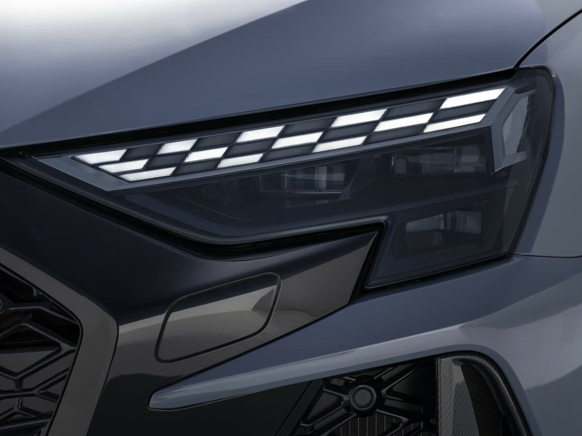 Audi RS 3 III (8Y) Restayling — Fara