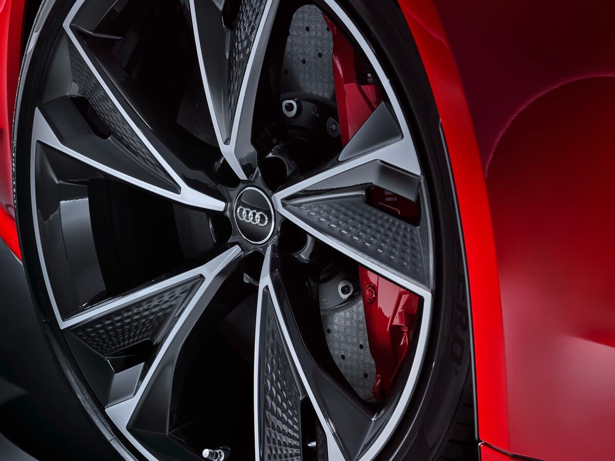 Audi RS 7 II (4K) — Təkər