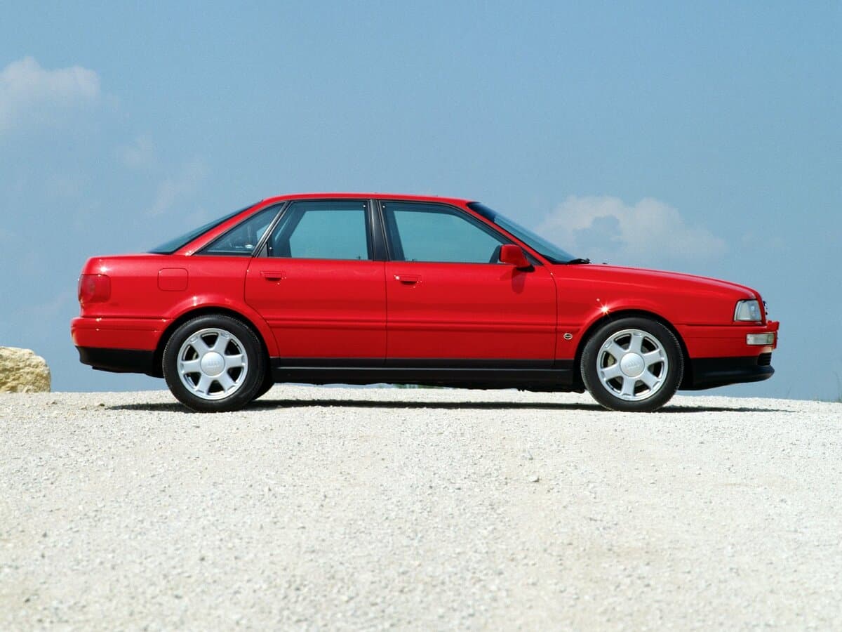 Audi S2 I — Yandan