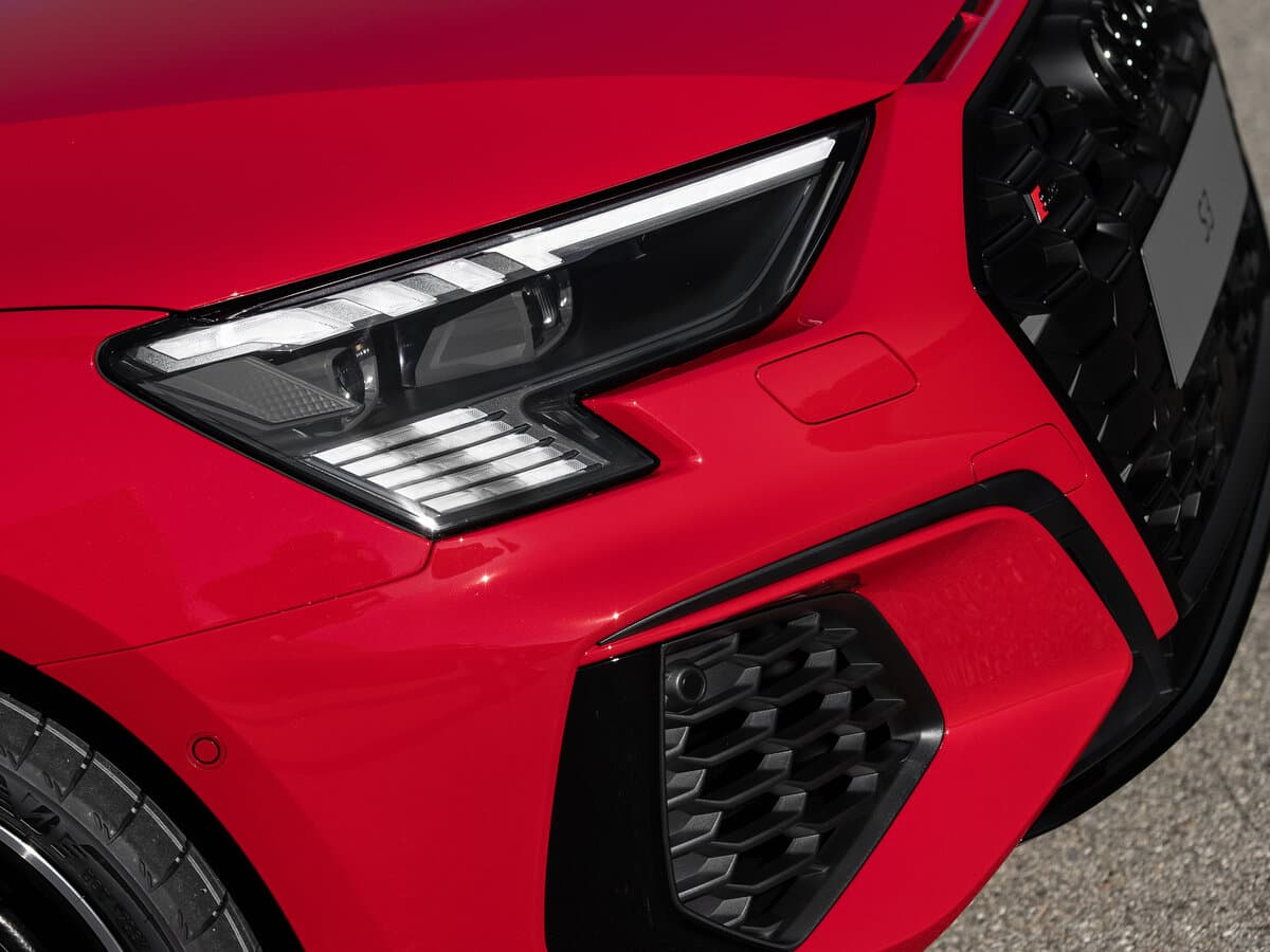 Audi S3 IV (8Y) — Fara