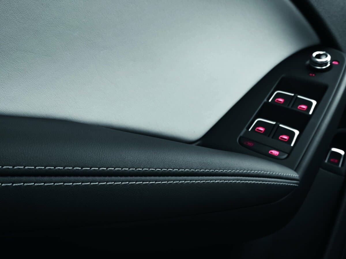 Audi S4 IV (B8) Restayling — Qapı