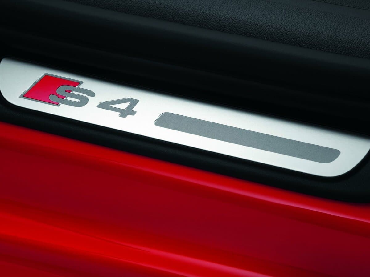 Audi S4 IV (B8) Restayling — Salon, öndən