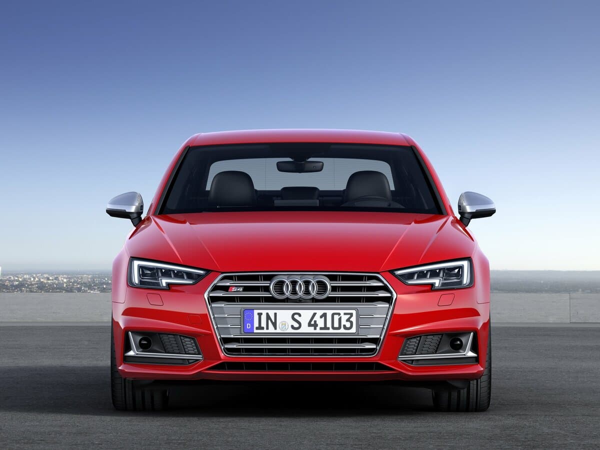 Audi S4 V (B9) — Öndən