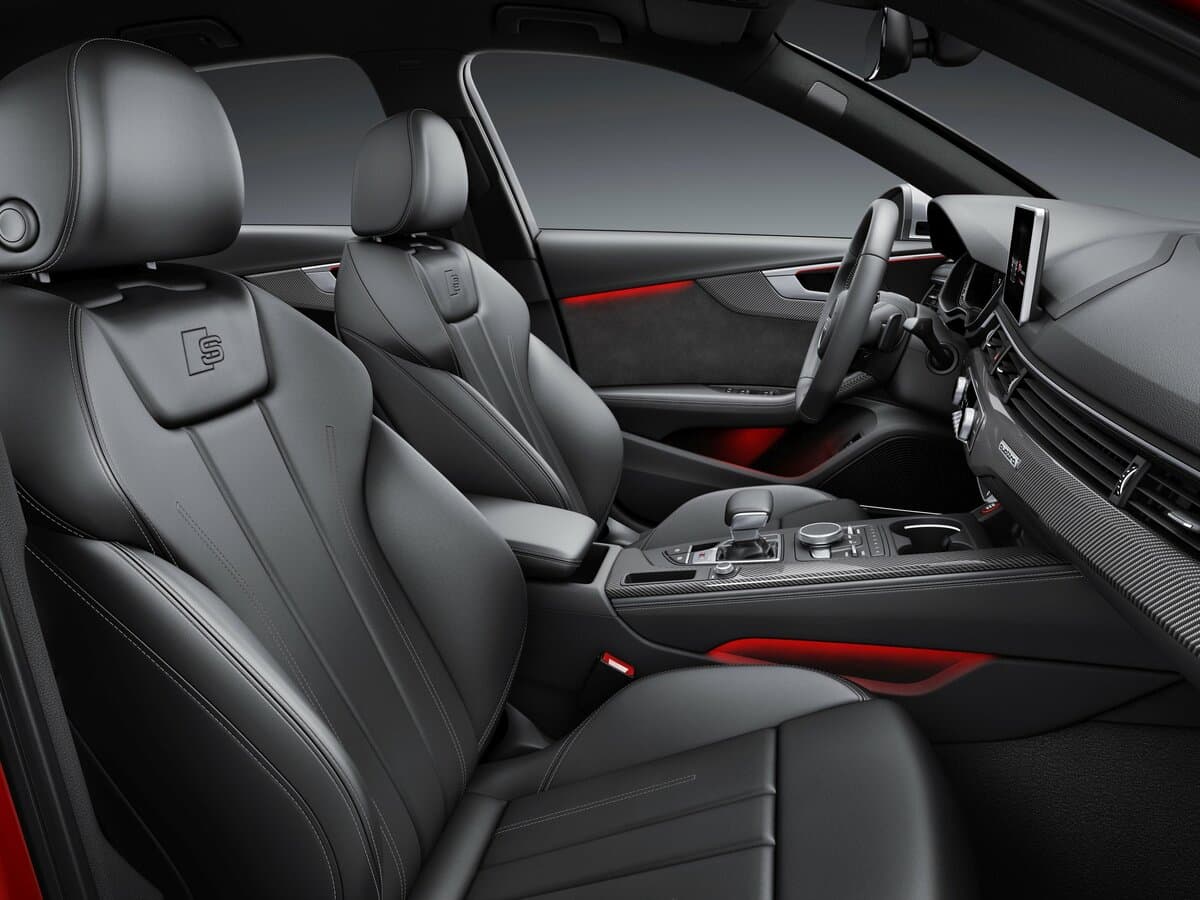 Audi S4 V (B9) — Salon, arxadan