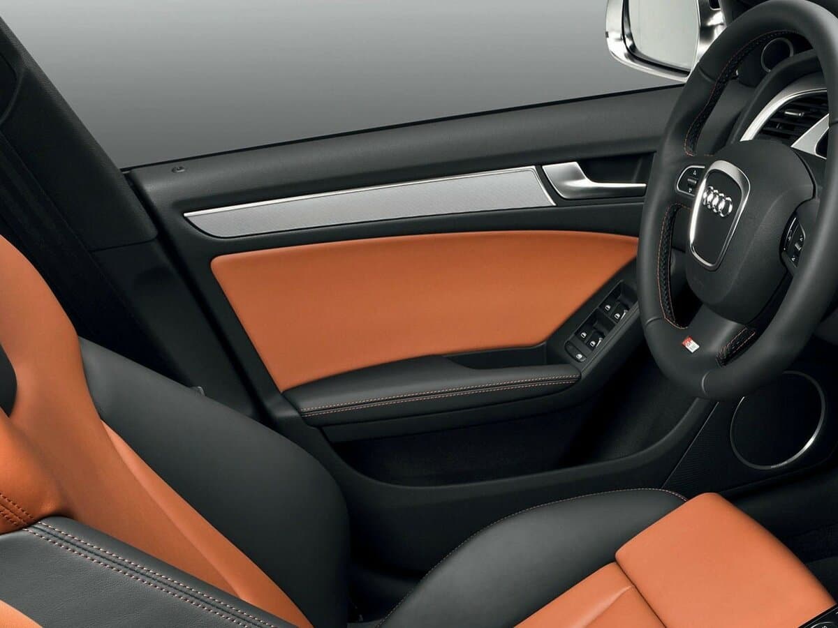 Audi S5 I (8T) — Qapı