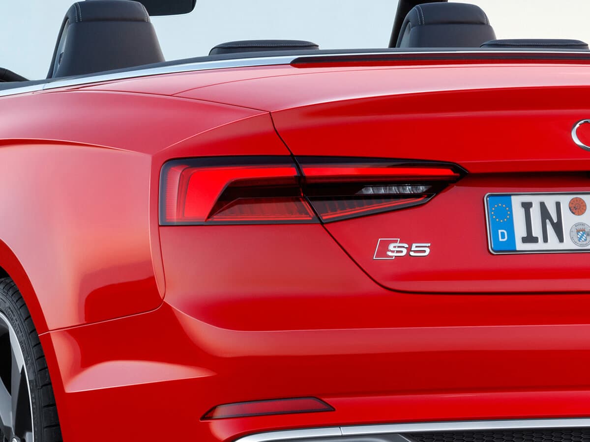Audi S5 II (F5) — Detal