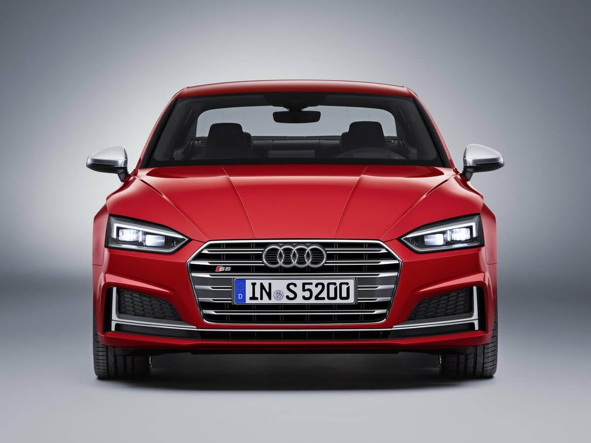 Audi S5 II (F5) — Öndən