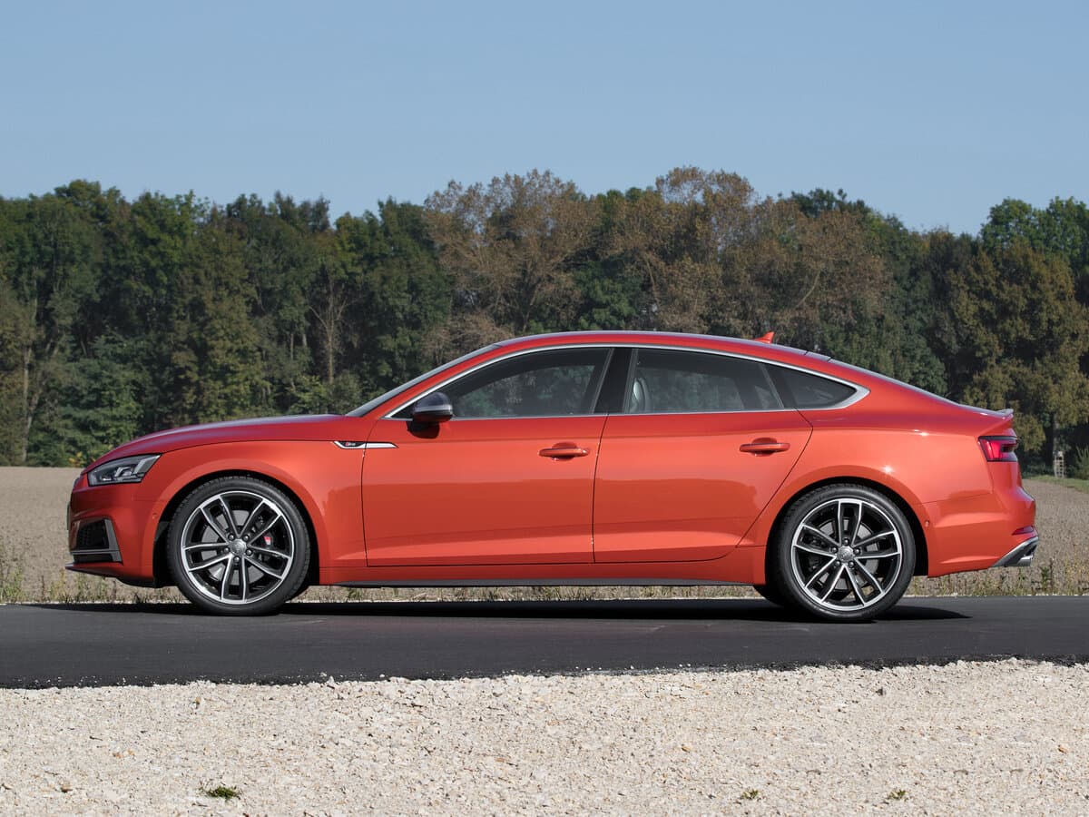 Audi S5 II (F5) — Yandan