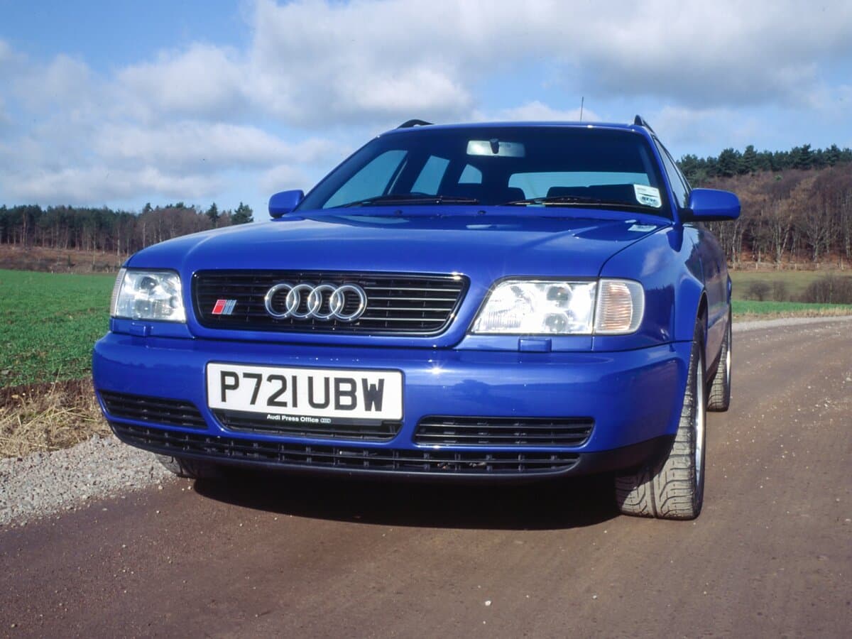 Audi S6 I (C4) — Öndən