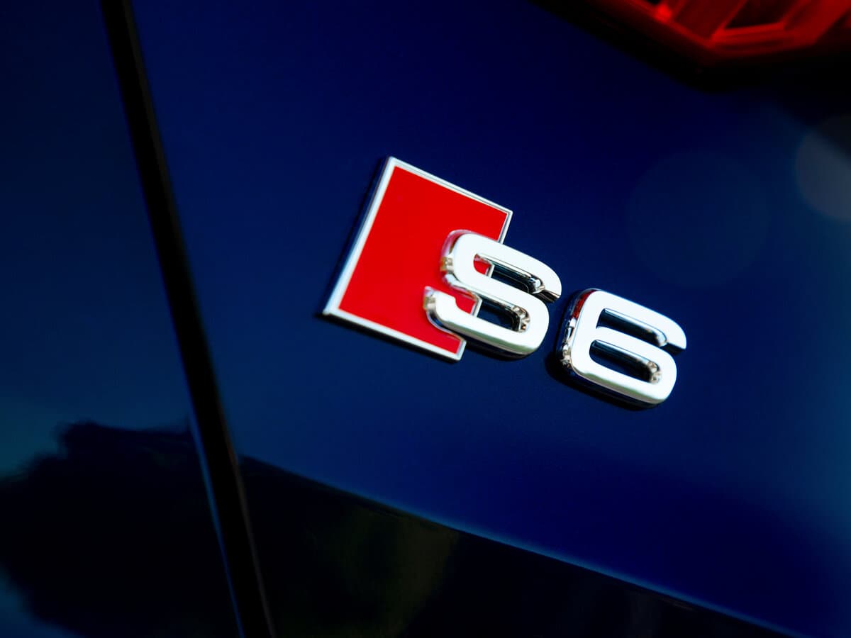 Audi S6 V (C8) — Salon, öndən