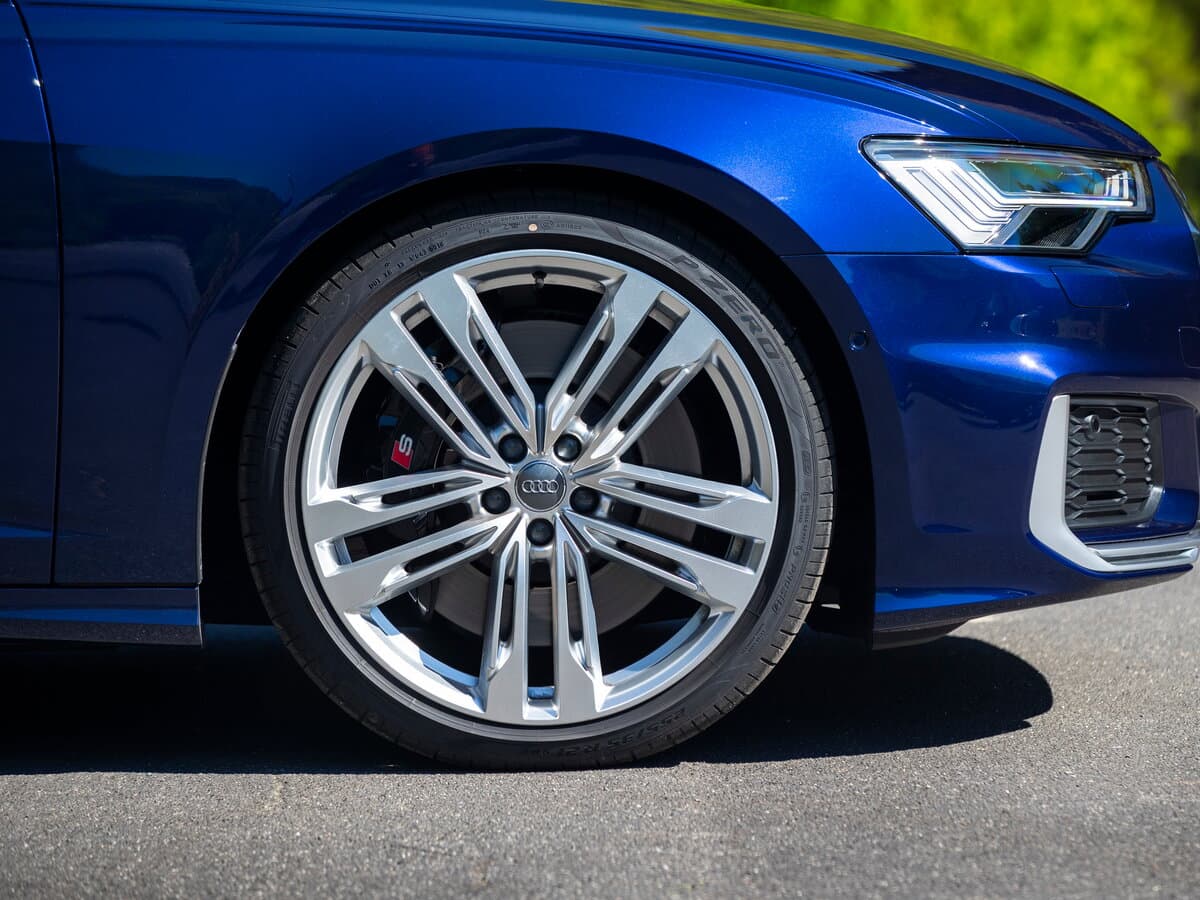 Audi S6 V (C8) — Təkər