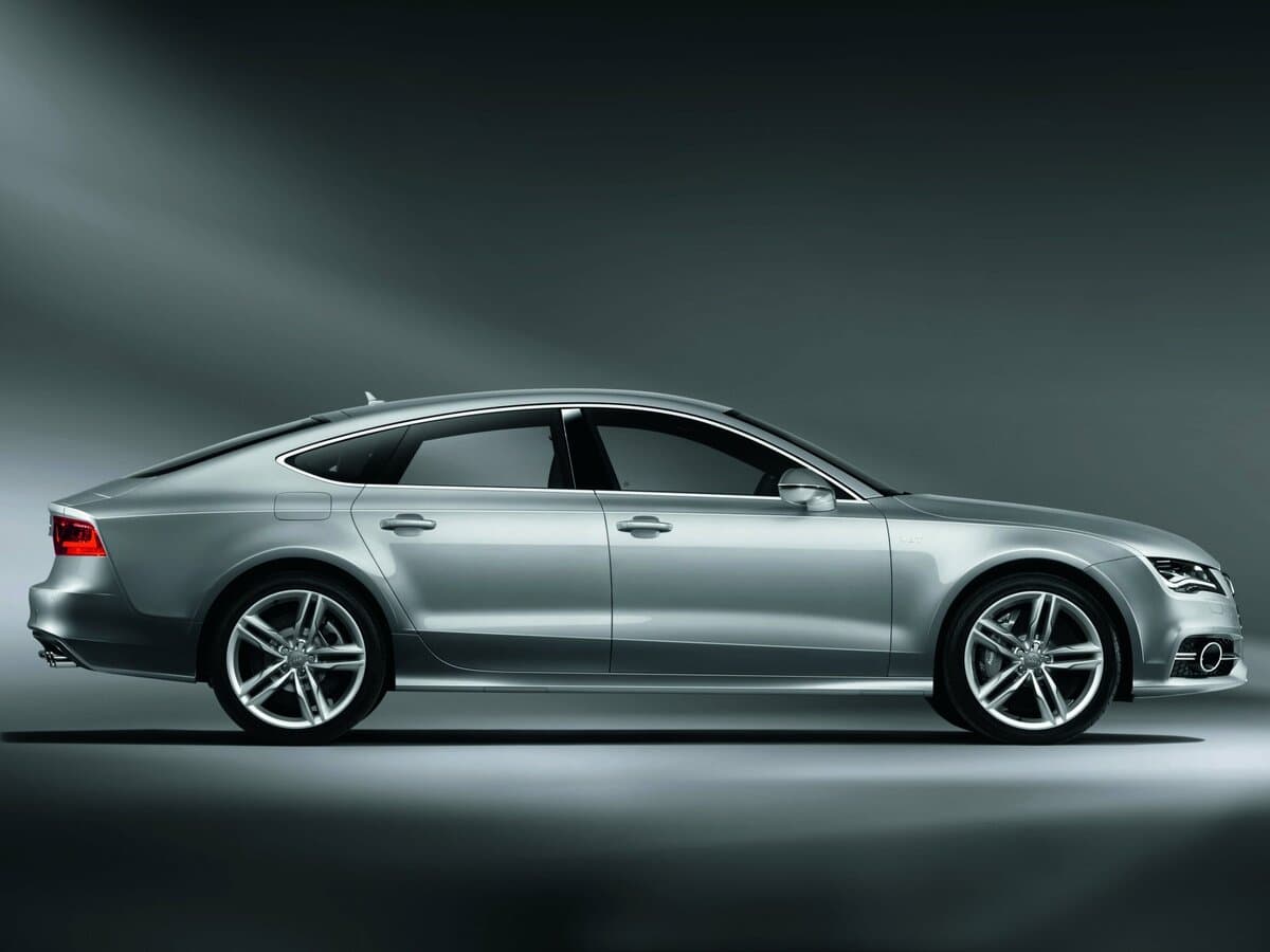 Audi S7 I (4G) — Yandan
