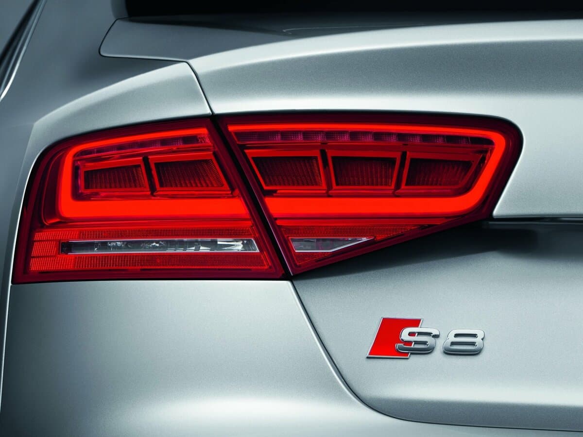 Audi S8 III (D4) — Detal