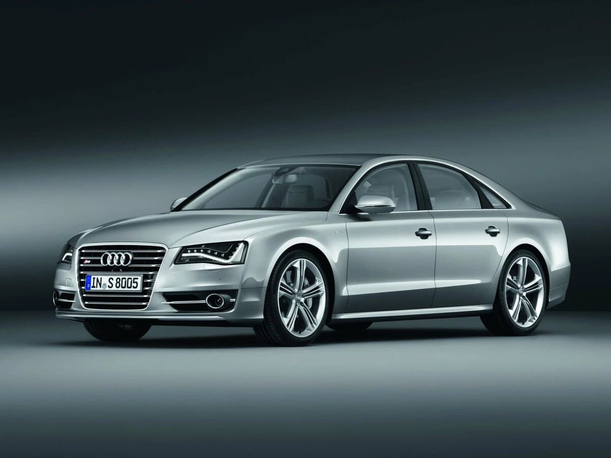 Audi S8 III (D4)