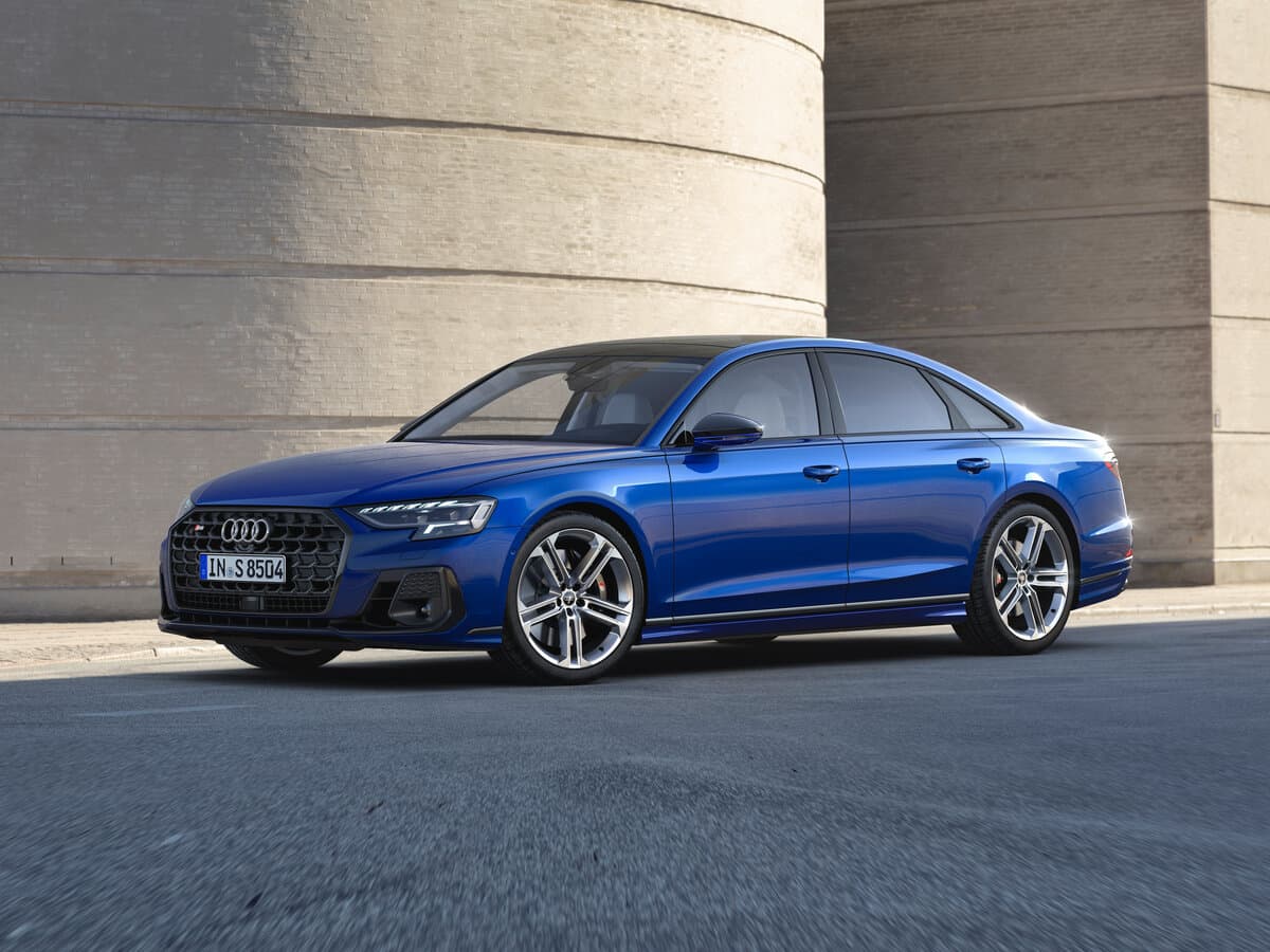 Audi S8