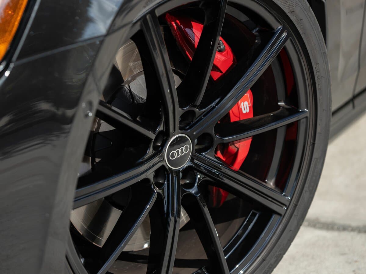Audi S8 IV (D5) Restayling — Təkər