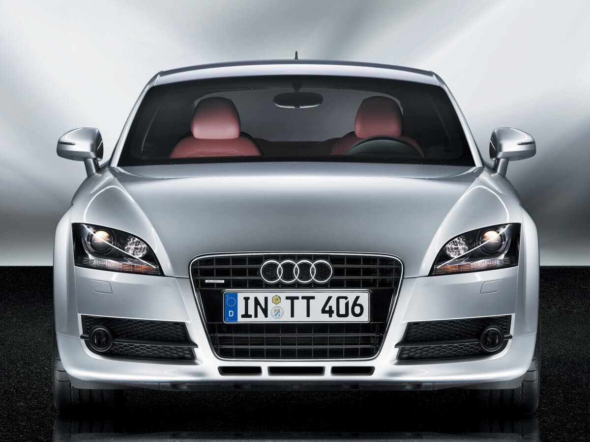 Audi TT II (8J) — Öndən