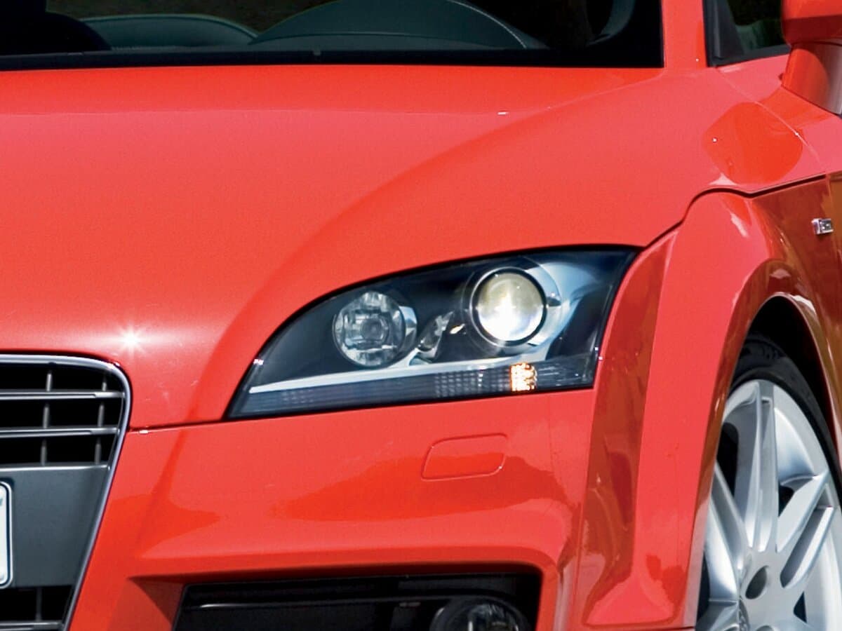 Audi TT II (8J) — Fara