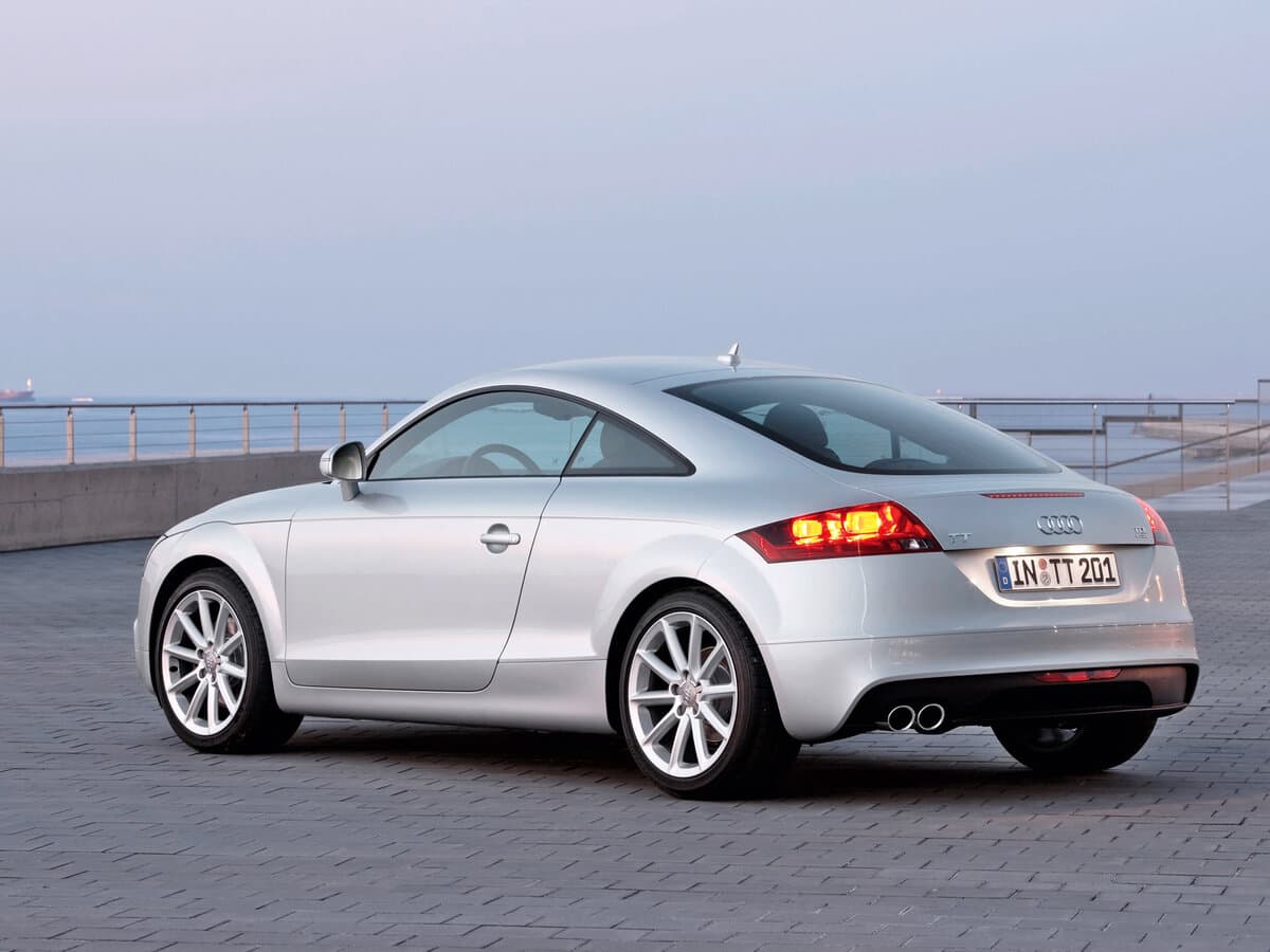 Audi TT II (8J) Restayling — 3/4 arxadan