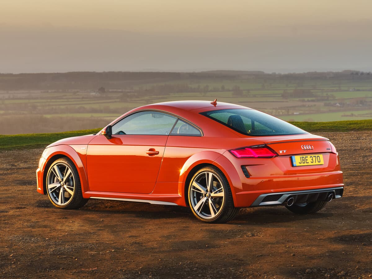 Audi TT III (8S) Restayling — 3/4 arxadan