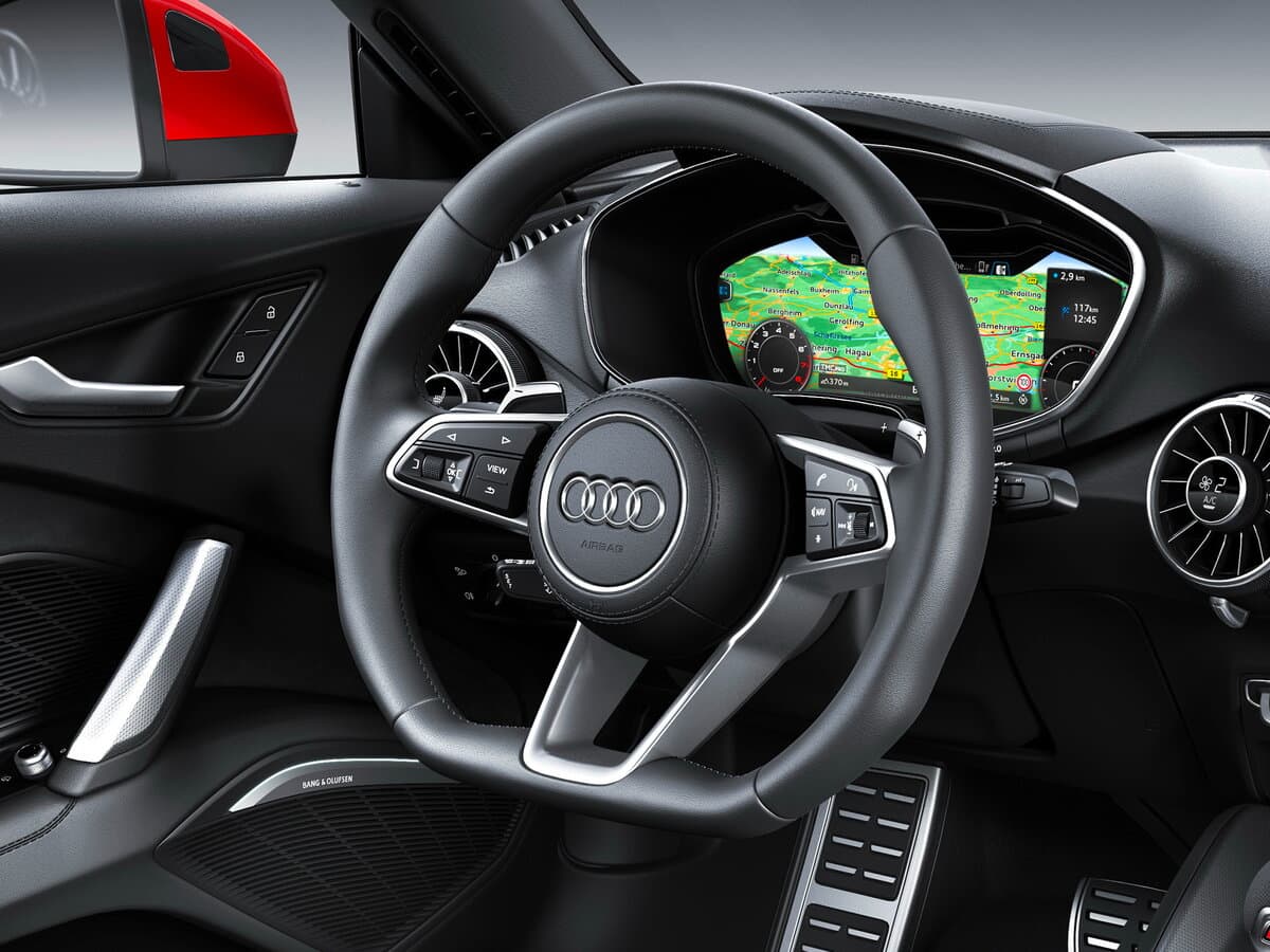 Audi TT III (8S) Restayling — Sükan