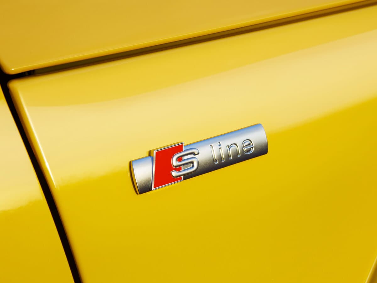 Audi TT III (8S) Restayling — Salon, arxadan