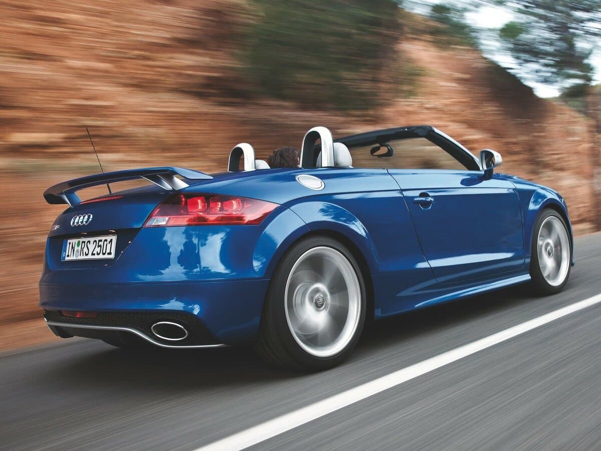 Audi TT RS II (8J) — 3/4 arxadan