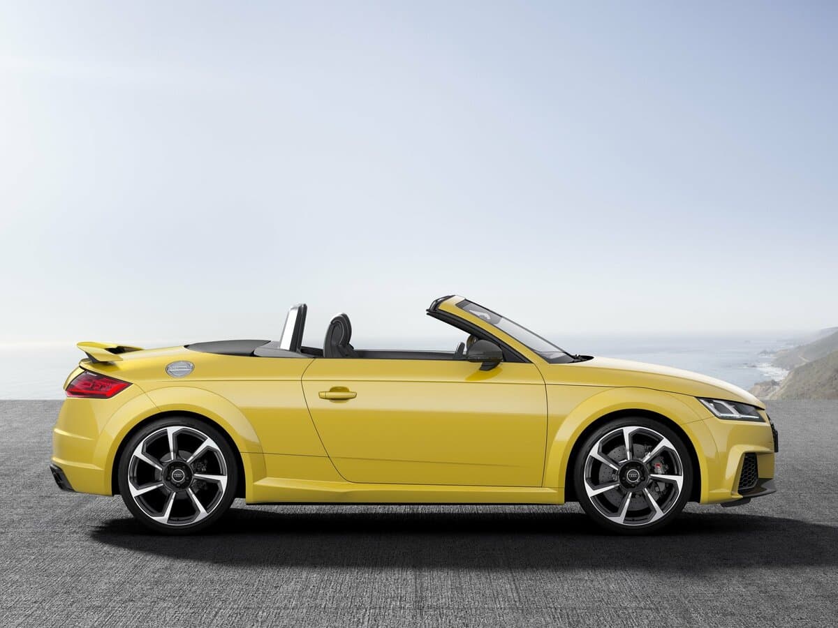 Audi TT RS III (8S) — Yandan