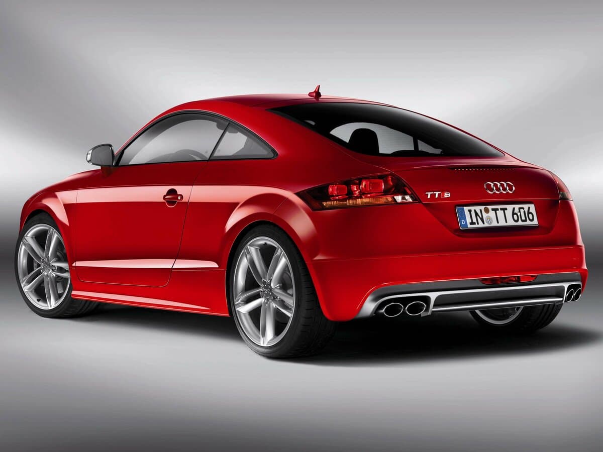 Audi TTS II (8J) — 3/4 arxadan