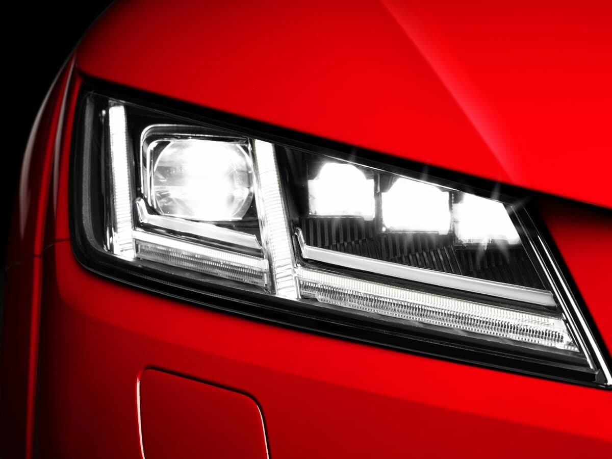 Audi TTS III (8S) — Fara