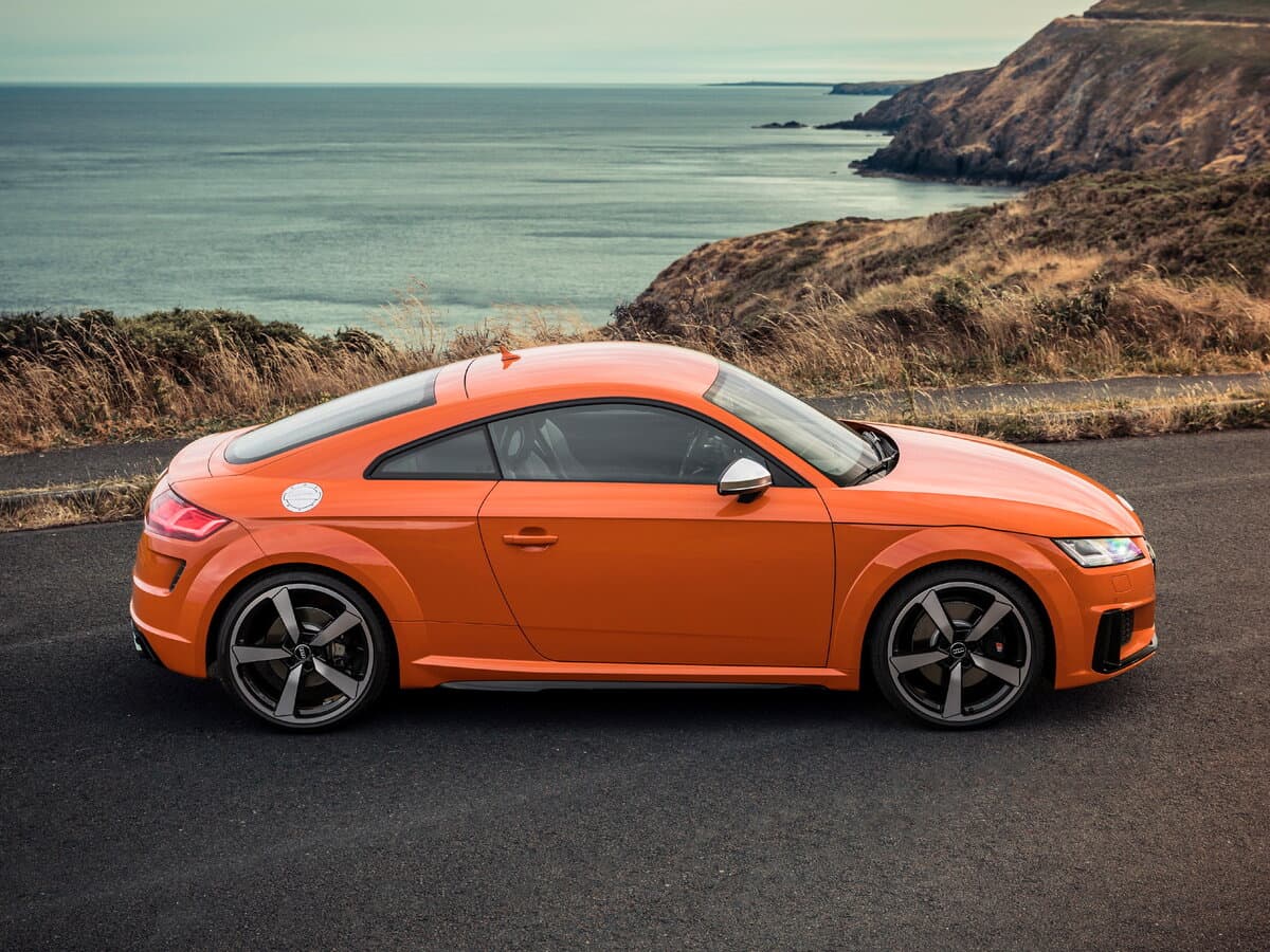 Audi TTS III (8S) Restayling — Yandan