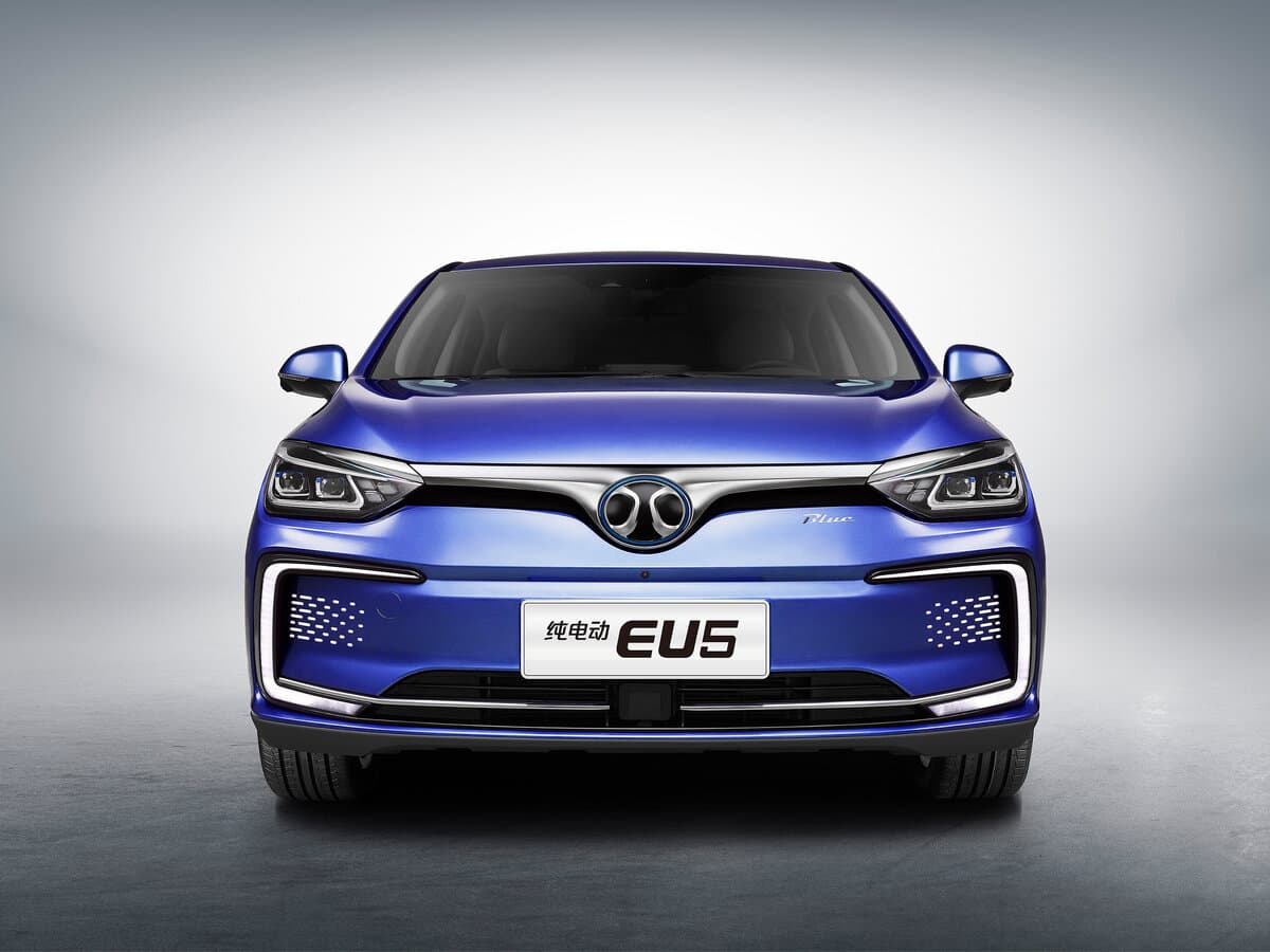 BAIC EU5 I — Öndən