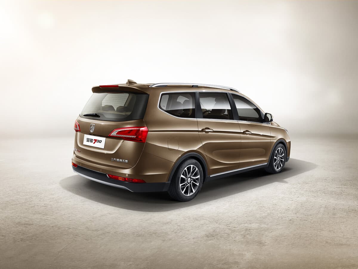 Baojun 730 II — 3/4 arxadan