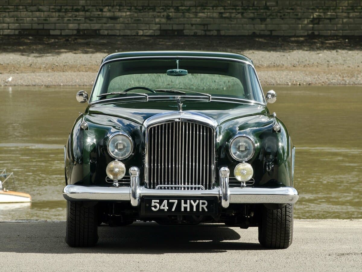 Bentley S II — Öndən