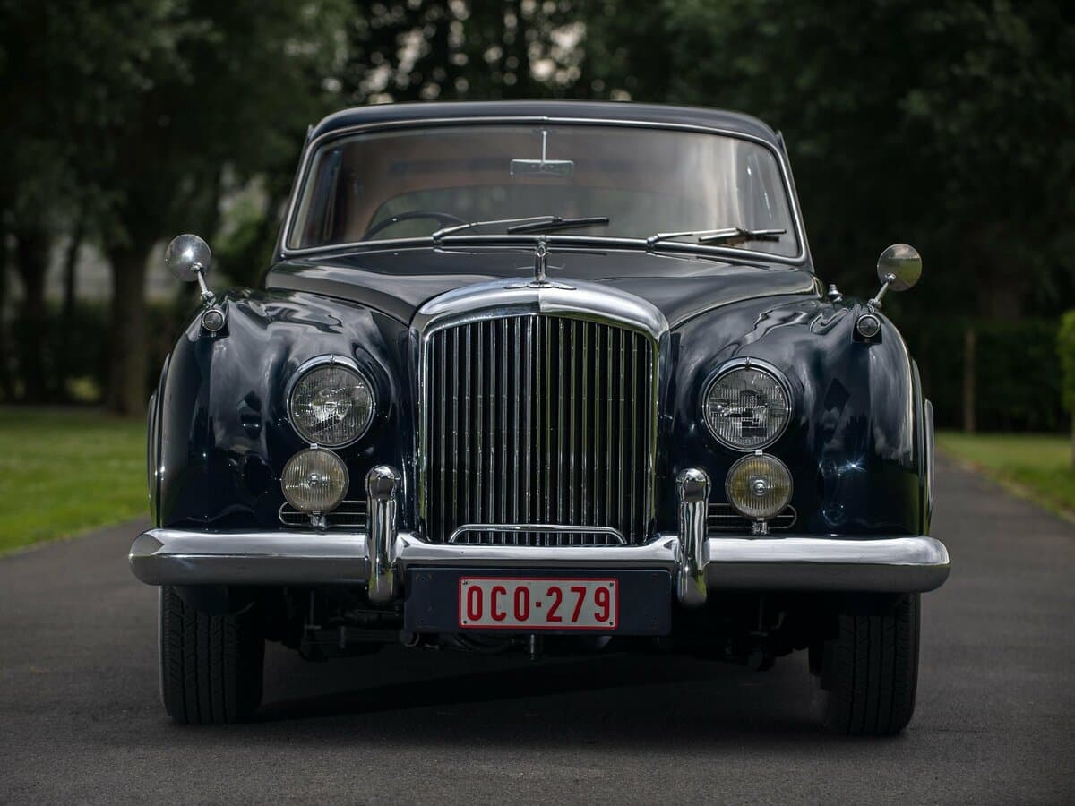 Bentley S II — Öndən