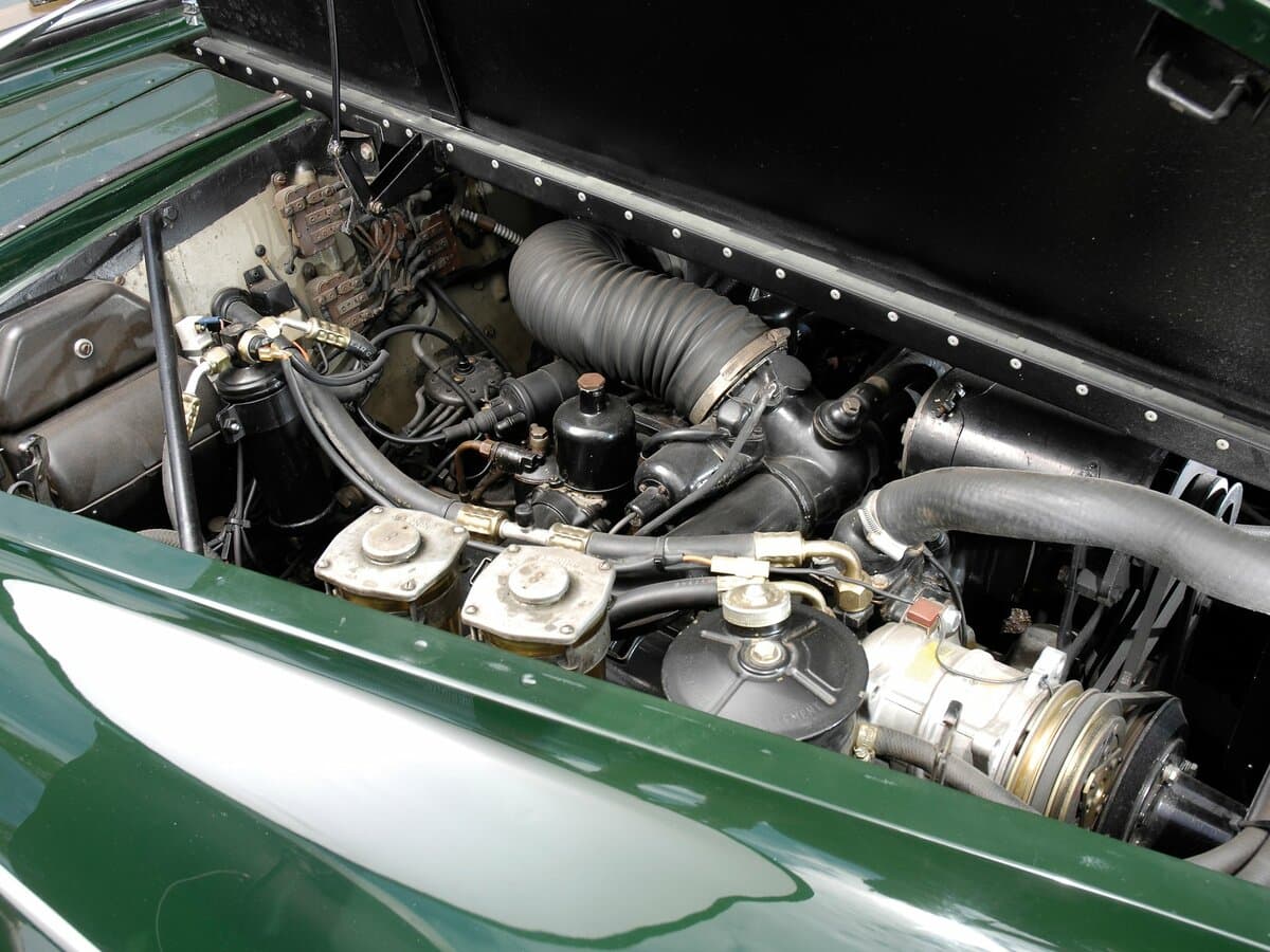 Bentley S II — Salon, öndən