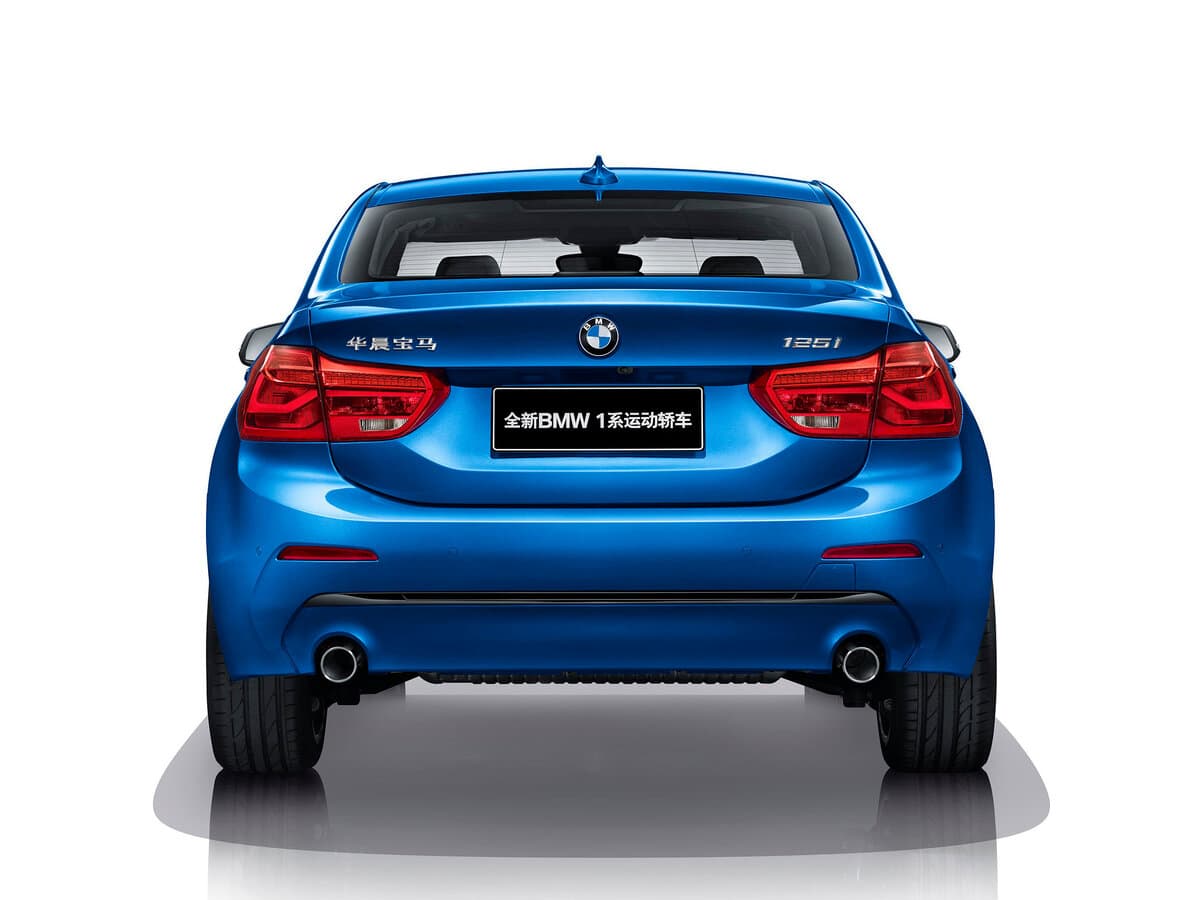 BMW 1 seriyası III (F52) — Arxadan
