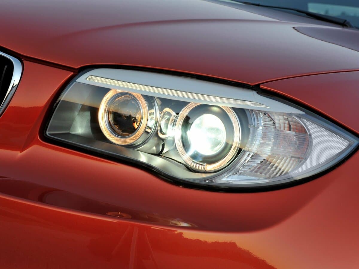 BMW 1M I (E82) — Fara