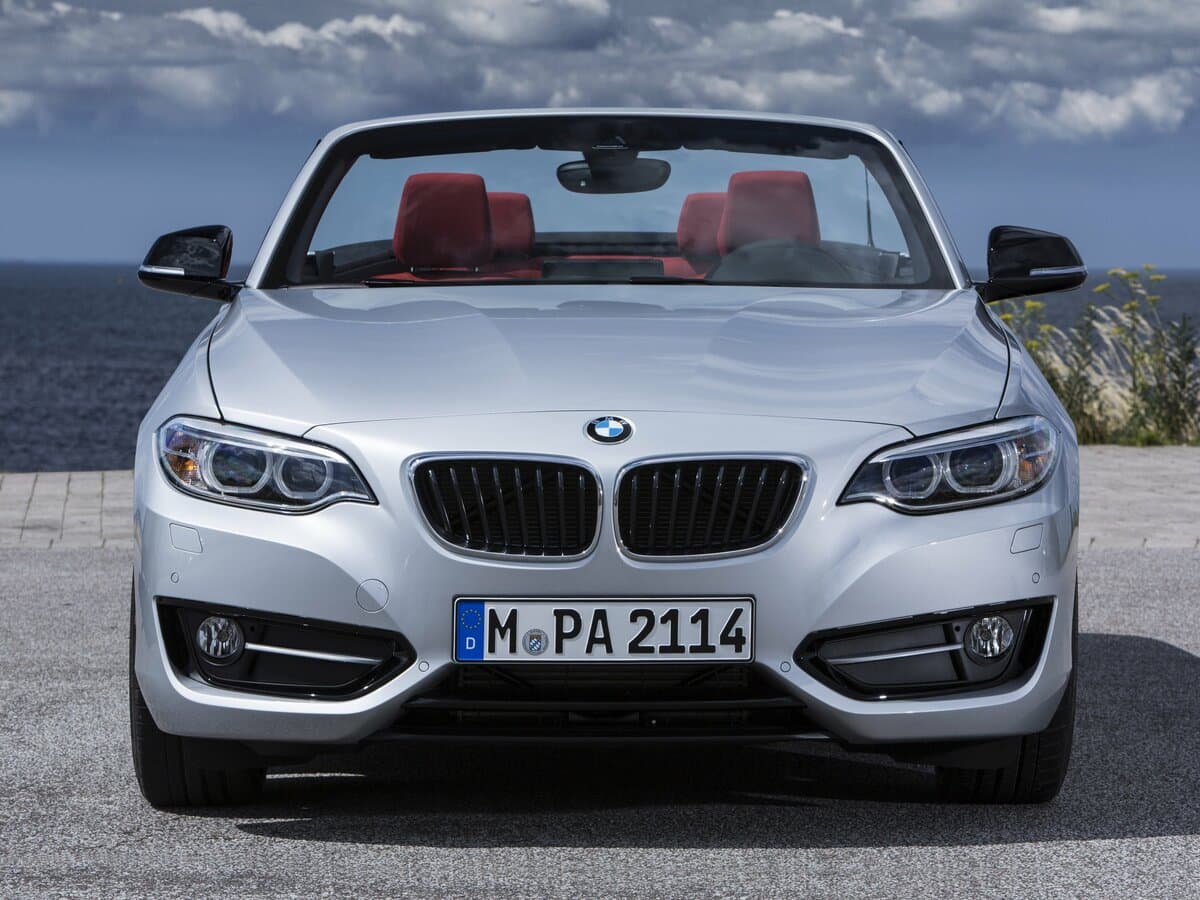 BMW 2 seriyası F22 — Öndən